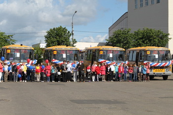 Новые автобусы были переданы в эксплуатацию школам Красноярского края