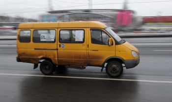 Омск: сотрудники ГИБДД провели рейд среди водителей пассажирского транспорта